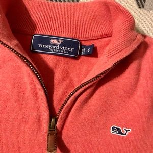 Vineyard Vines 🐳 Coral Boys Sweater